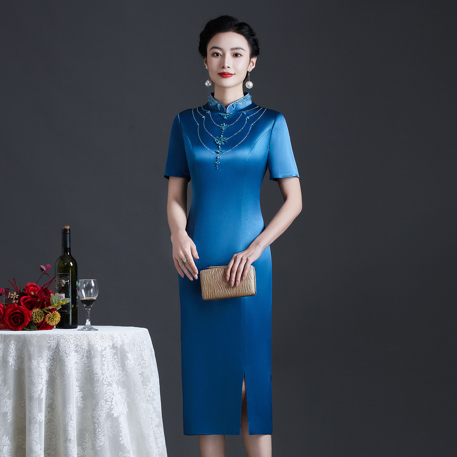 2024 new short-sleeved dress cheongsam mom wedding dress mother-in-law mother-in-law temperament mother-in-law dress women's dress wholesale