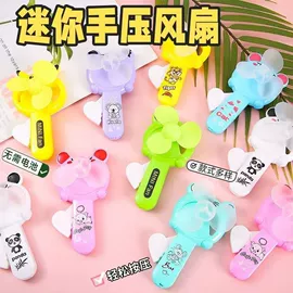 清洁球/刷;衣钩/挂钩;厨房小工具