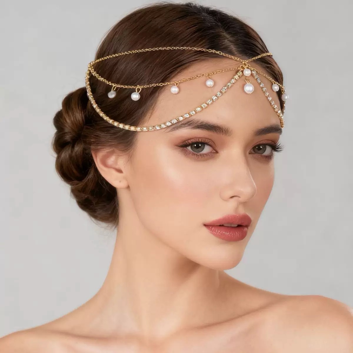 European and American cross-border jewelry exotic style tassel hair chain for women, rhinestone pearl pendant forehead chain, multi-layered diamond-embellished headpiece