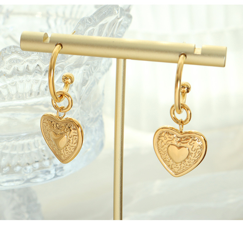Heart Shape Pattern Women'S Gender Fashion Style Waterproof Non Tarnish, Patchwork Craft PVD Coated Real Gold Plated Heart Shape Titanium Steel Fashion Waterproof Non Tarnish Earrings Necklace