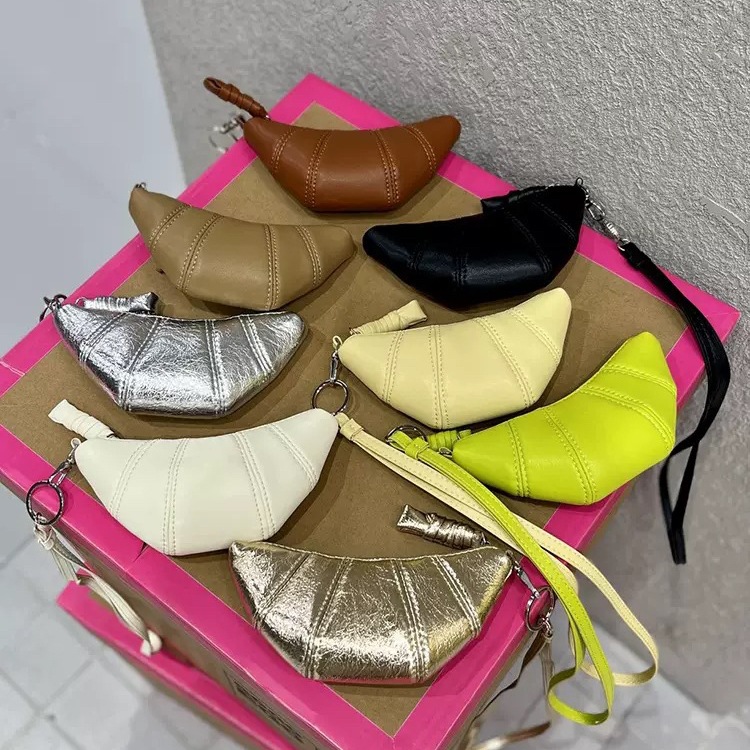 2025 새로운 스타일 홀터넥 가방 여성용 부드러운 가죽 크로와상 동전 지갑 카드 가방 키 가방 크로와상 가방 여성용 브라운