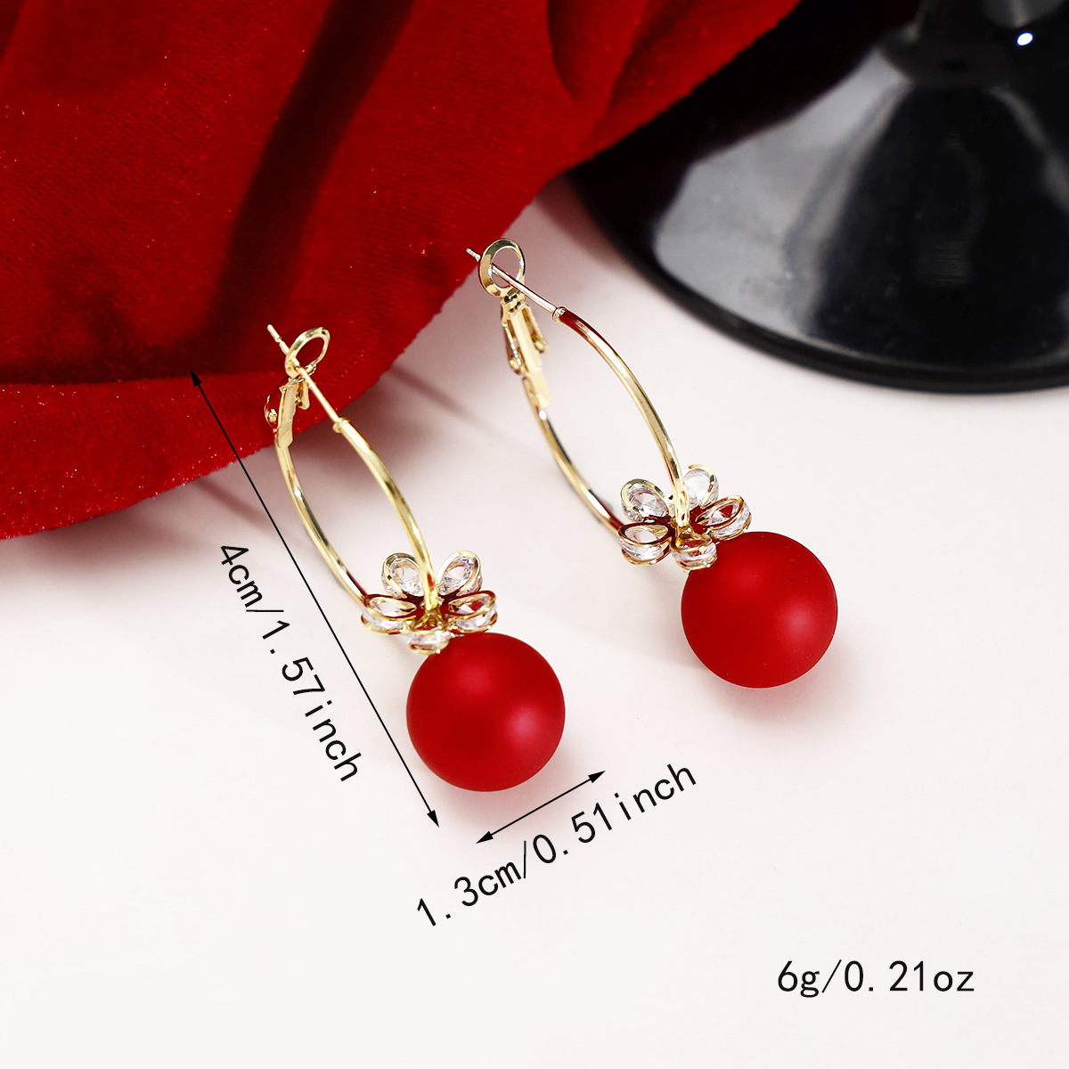 Colgante de perlas de viento frío de moda japonés y coreano Pendientes de temperamento de moda Pendientes de flores de todo fósforo exagerados para mujer