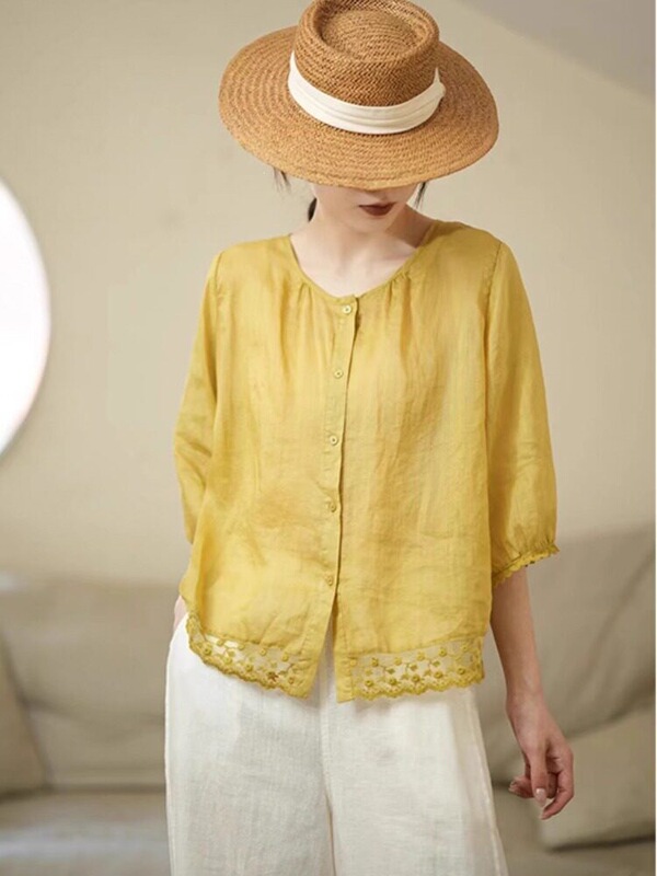 Vintage-Style Patchwork Lace Trim Ramie Shirt for Women, Summer Loose Thin Zen-Inspired Three-Quarter Sleeve Linen Top