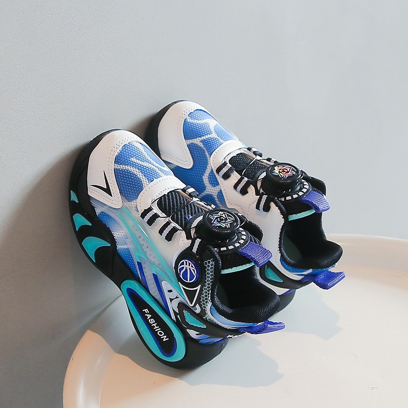 Zapatos deportivos para niños primavera y otoño 2026 nuevos zapatos de corrida transpirables de malla para niños zapatos de baloncesto para niños