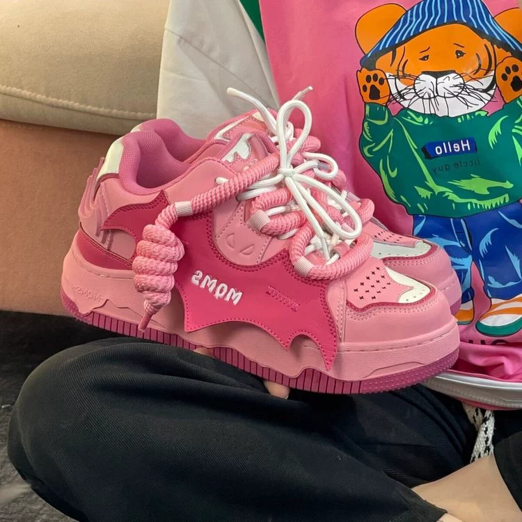 Оригинальная граффити, граффити, хлебная обувь 2025 американский спорт на толстой подошве, маленькая белая обувь для учениц повседневная обувь