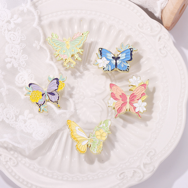 5g Weight Brooches Classification Holiday, Daily Occasion Alloy Material Butterfly Pattern Unisex Gender Plating Design Fashion Style Fashion Pin Butterfly Alloy Plating Unisex Brooches 4