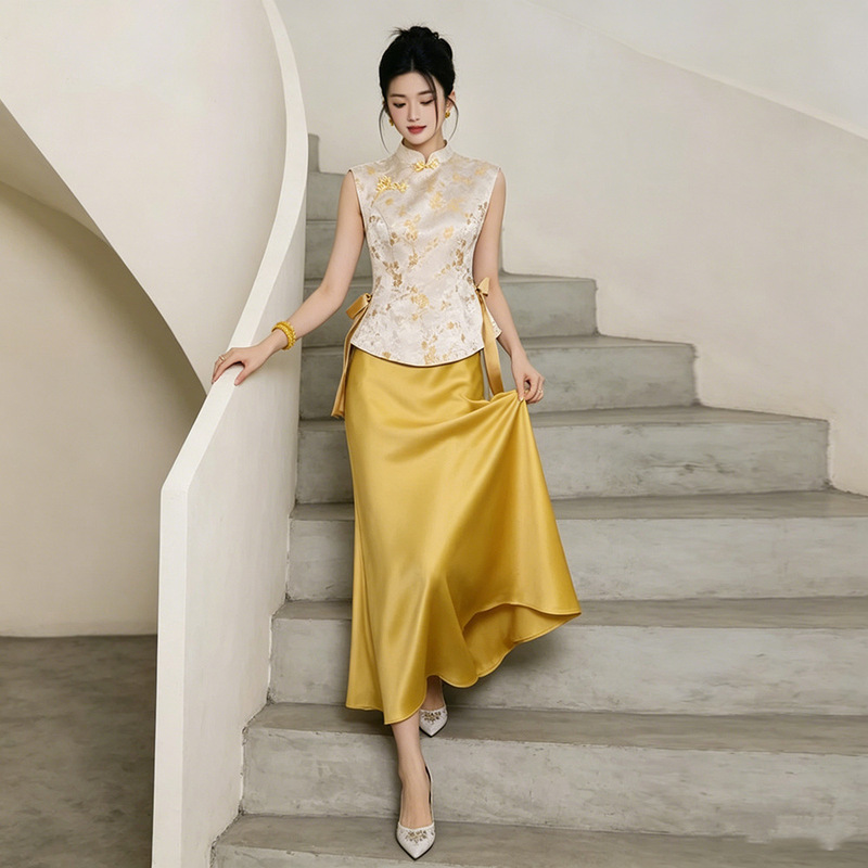 New Chinese-Style Toast Gown, Bridal Golden Engagement Dress, 2026 New Model, Traditional Chinese Style Cheongsam, Gold-Plated Wedding Set