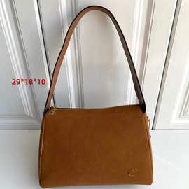 复古腋下包金属C扣哈德斜挎包juli羊皮蔻链条单肩包托特跨境韩版