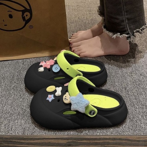 Cute Bowtie Slippers for Women,  Summer Outdoor Style — New Cartoon Design with 