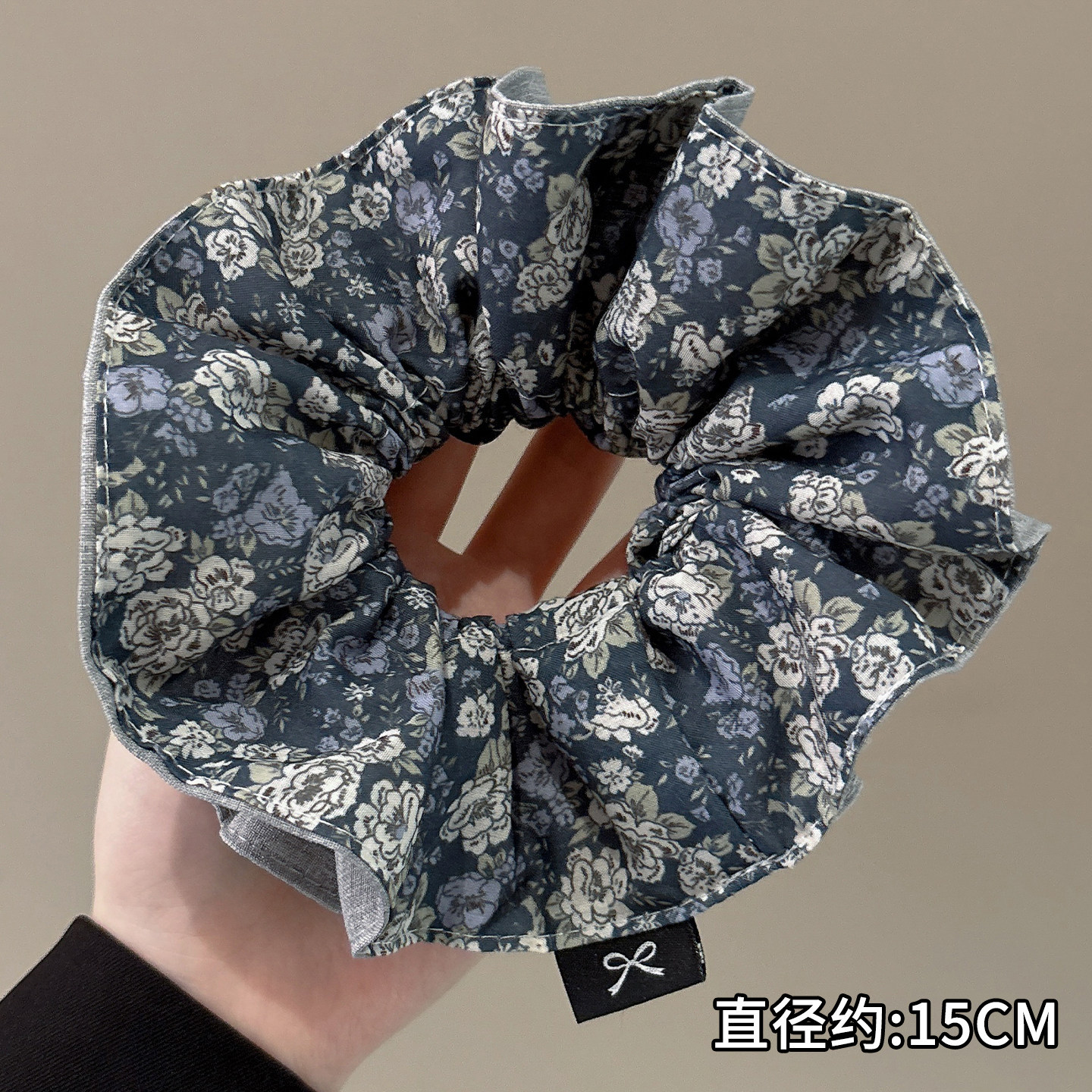 Nuevo scrunchie de encaje multicapa 2026 para mujer, lazo para el pelo de alta gama, accesorio suave para el cabello estilo coreano.