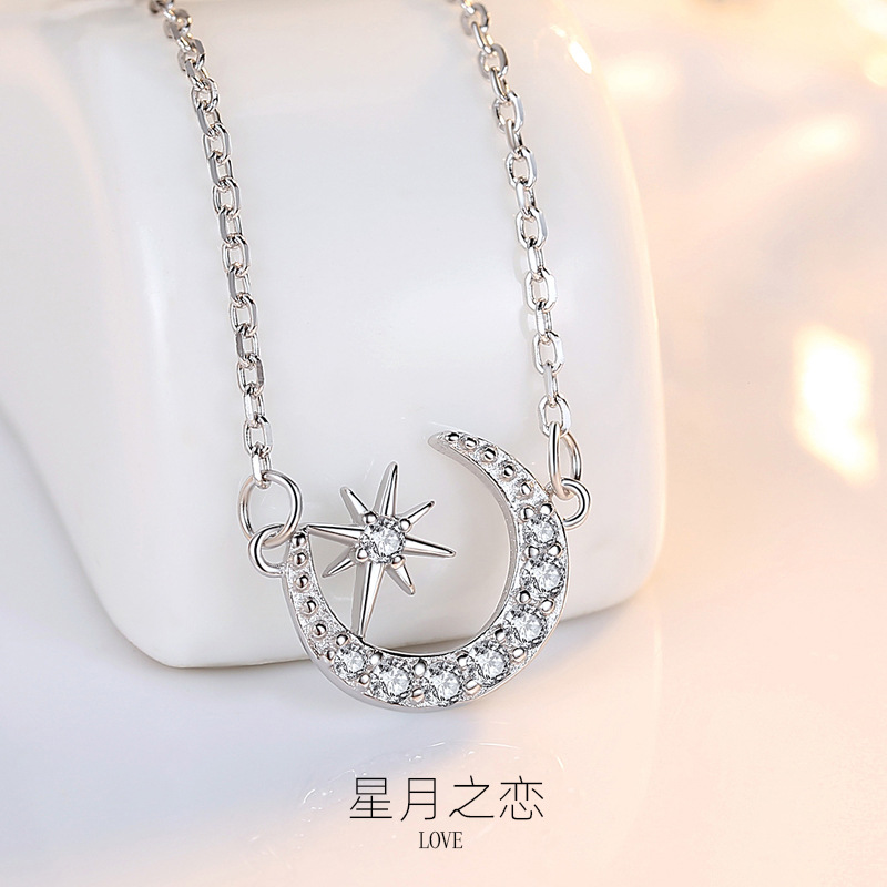 Celebridad en línea Singapur S925 plata esterlina brillante estrella Luna COLLAR COLGANTE nicho simple diseño Luna clavícula cadena femenina