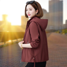 休闲夹克外套女士春秋款2025新款爆款春季小个子中年妈妈短款风衣