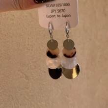 ���Ƶ���~Բ�����յ�׹����ʱ�����ʸ߼��ж��������䵭�����Ů