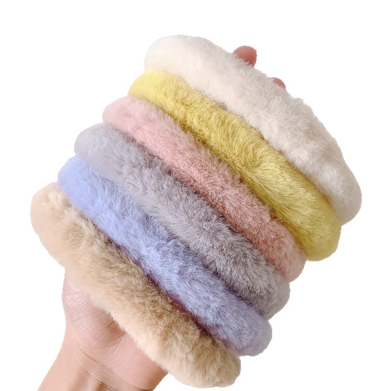 Otoño e Invierno nueva imitación de piel de conejo diadema de felpa chica dulce color caramelo diadema piel horquilla Internet celebridad tocado venta al por mayor