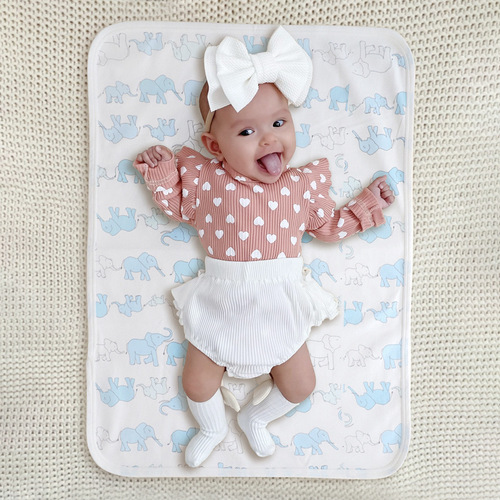 Baby diaper pad, baby combed cotton four-season diaper mattress, newborn washable urine diaper care pad