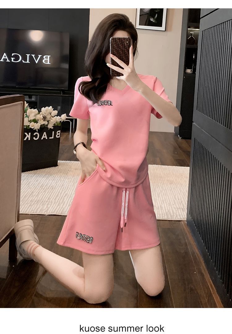 분홍색