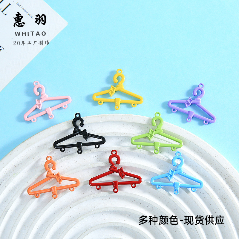 New colorful alloy hanger pendants DIY handmade materials versatile bag charms hanging decorations accessories wholesale New colorful alloy hanger pendants DIY handmade materials versatile bag charms hanging decorations accessories wholesale