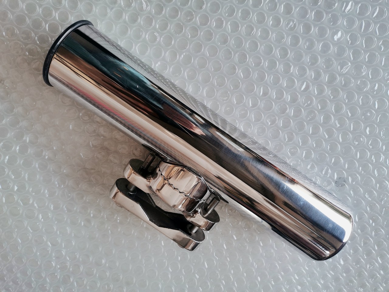 Stainless steel motorcycle fishing rod seat fishing boat fishing Luya bracket yacht ship fishing rod battery accessories barrel
