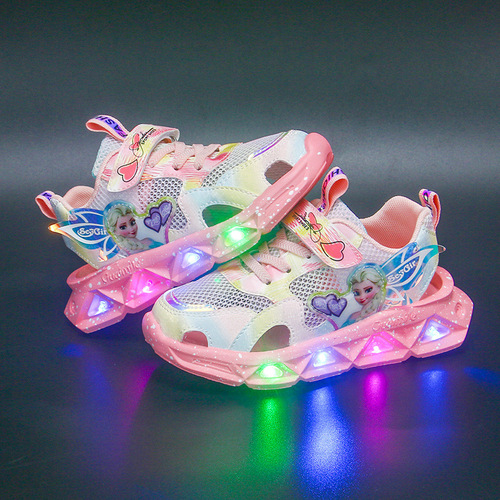 Children's sports sandals with lights for women 2024 summer new mesh girls' sandals for small and medium-sized children and little girls running