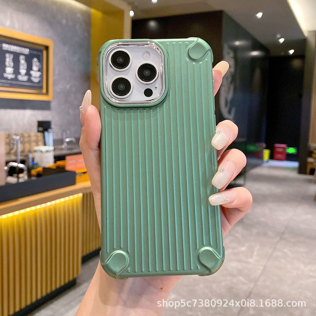 Luggage Case for Apple iPhone16 Phone 15Pro Three-Dimensional Stripe Metallic High-Level Corrugated Protective Case