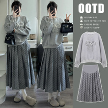 秋季现货 宽松慵懒风蝴蝶结设计感卫衣+气质波点百褶裙潮妈套装