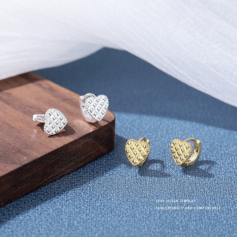 h2uTiviiztSHn2aJjQ1VWrN5OeSeoZlmuXAs