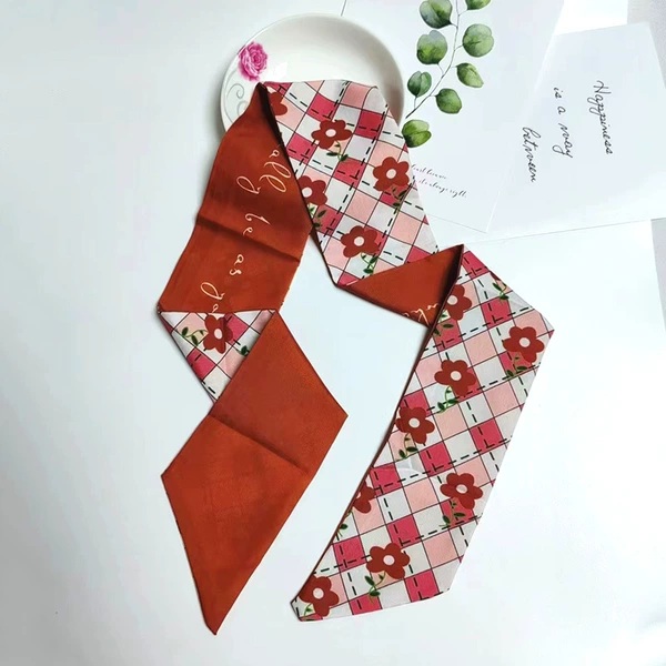 21#Red-checked little flower