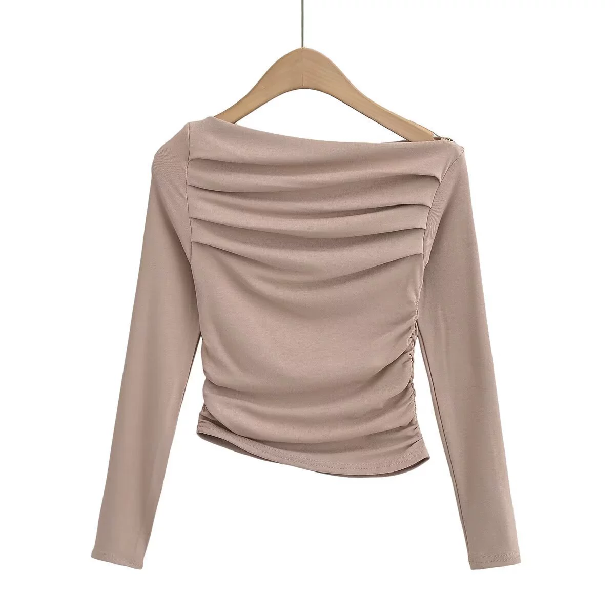 Оптовая продажа женской одежды через границу, осенняя милая и пряная рубашка с косыми плечами, тонкая плиссированная короткая футболка с длинными рукавами