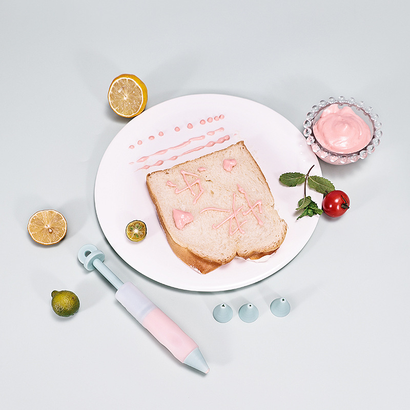 Cake decorative pen