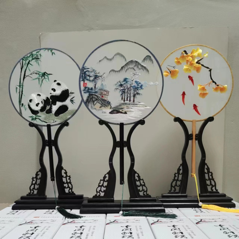 双面刺绣长柄团扇中式旗袍拍照扇汉服表演扇舞蹈扇旅游纪念品批发