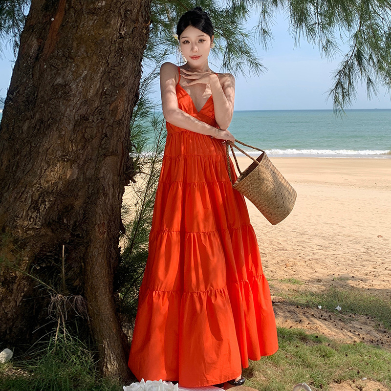 实拍新款旅游度假裙海边沙滩裙橘色超仙挂脖露背连衣裙