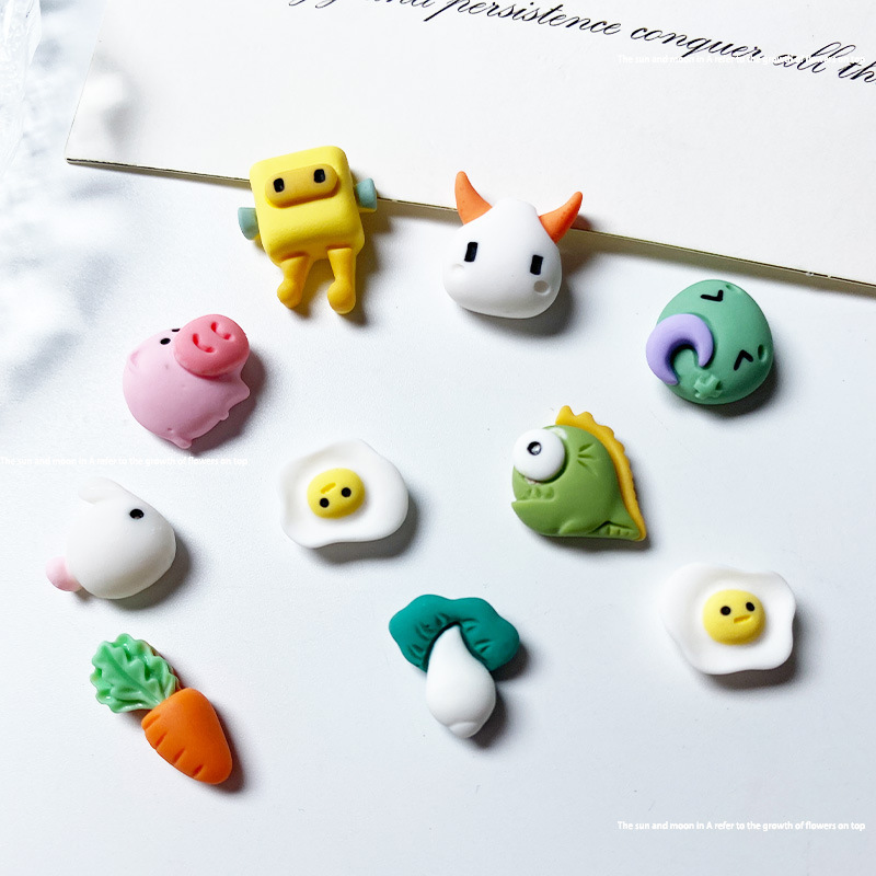 Cute cartoon nail accessories online celebrity monster dinosaur pink pig DIY cream glue phone case resin pendant
