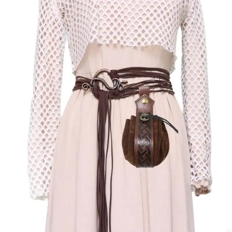 브라운 벨트 + 허리 가방