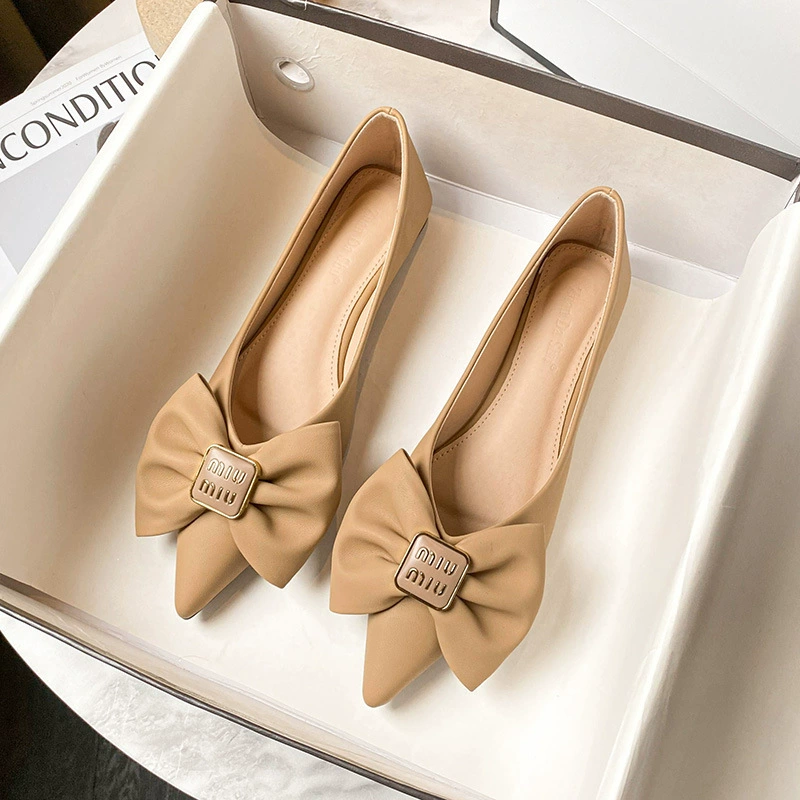 Однослойные туфли с острым носком T91, женские туфли на плоской подошве с глубоким вырезом, новые элегантные универсальные туфли-лодочки с мягким дном, женские туфли больших размеров 41-43