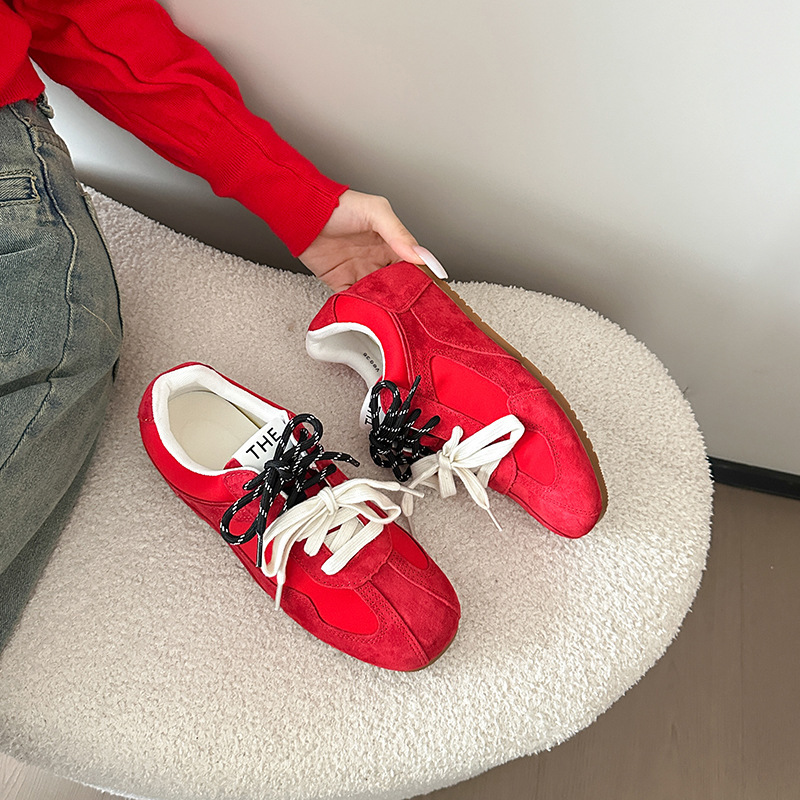 New Color-matching Retro Round Toe Flat Casual Sneakers Women's 2025 Niche Square Toe Frosted Leather Forgand Shoes