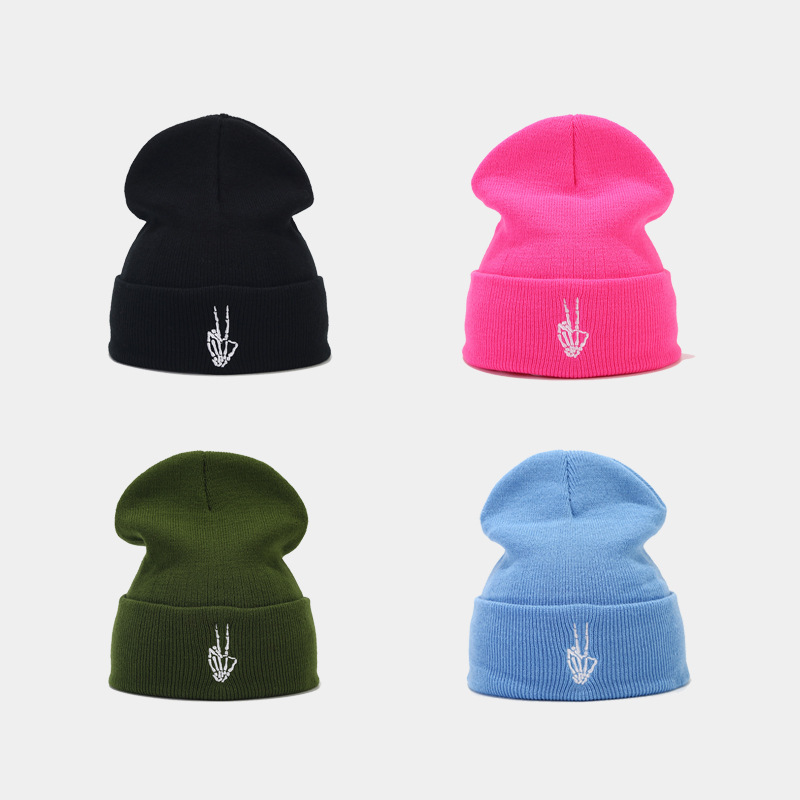 Otoño e Invierno de alta calidad cráneo dedo bordado punto sombrero hombres y mujeres moda hip hop pila sombrero Amazon Venta caliente sombrero