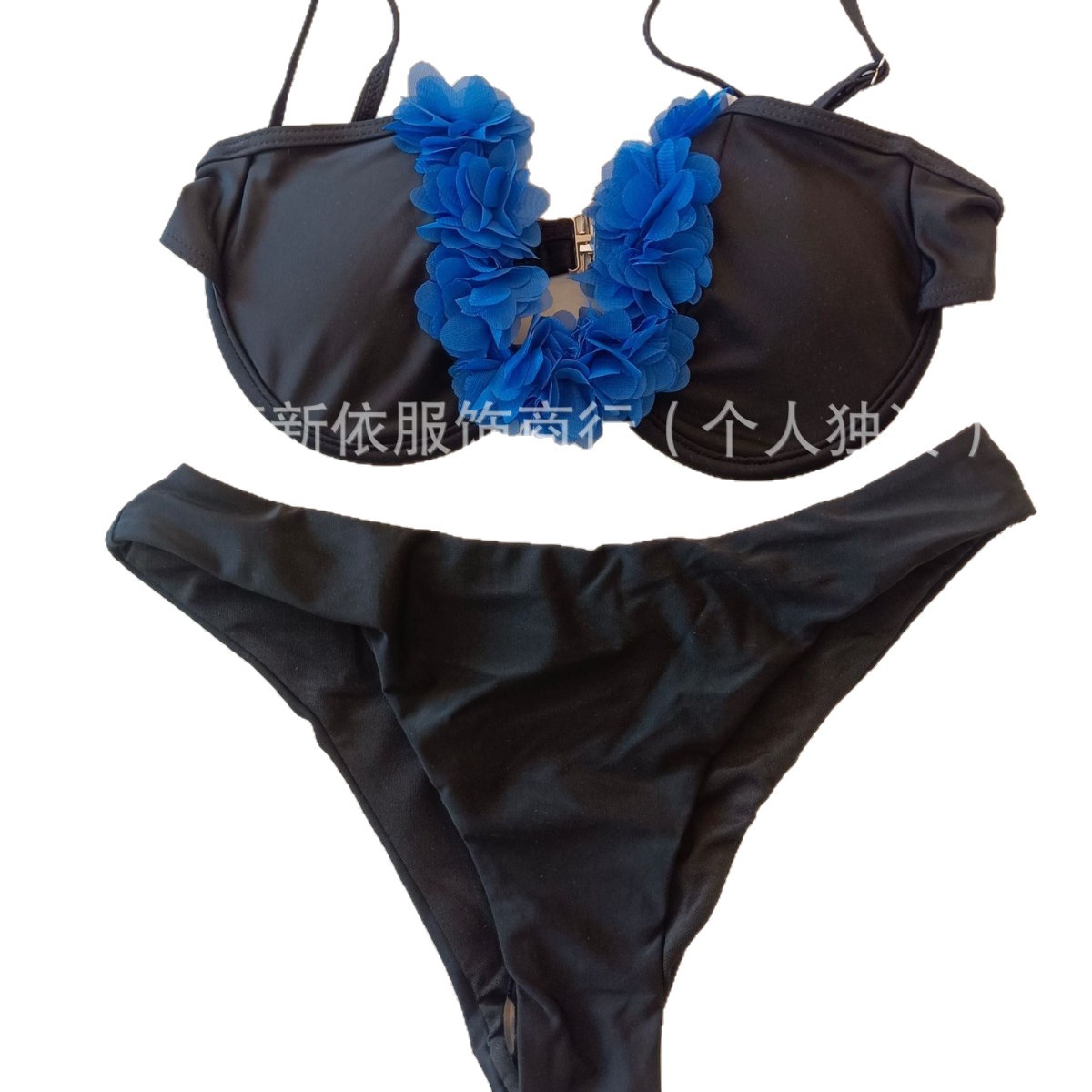 2025 nuevo estilo europeo y americano transfronterizo color sólido sexy sheini triángulo dividido traje de baño bikini fábrica de mujeres al por mayor