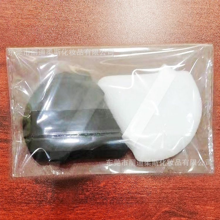 Fabricante en stock triángulo puff Suede soplo seco en forma de abanico en polvo puff maquillaje esponja en polvo pastel herramientas de belleza