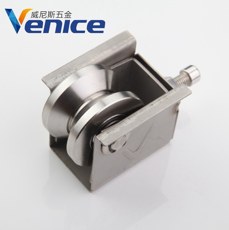 不锈钢可调V型轨道轮工业起重滑轮小号48直径导轨轮厂家批发