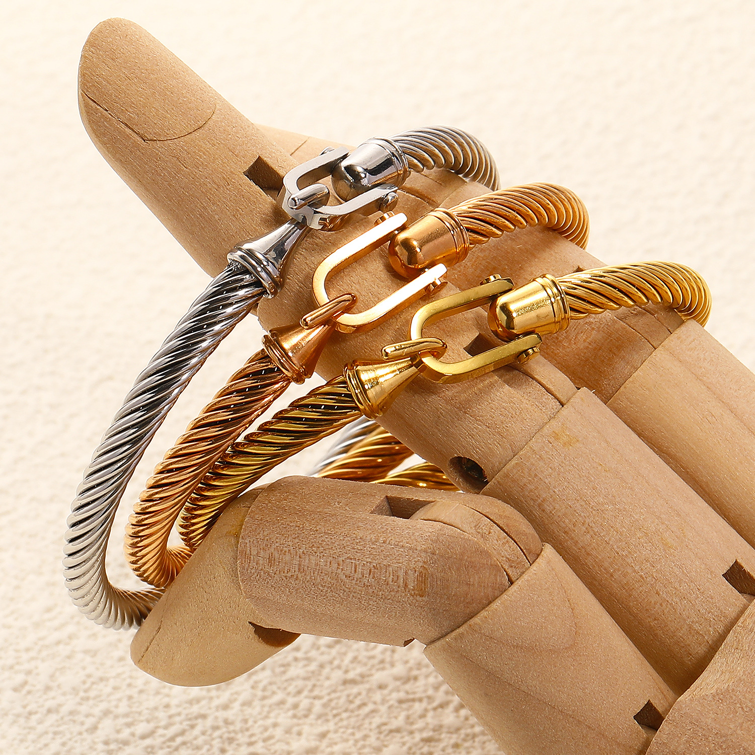 Titanium Steel Material Titanium Steel Simple Style Geometric Plating Bangle