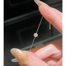 925纯银花朵手链女雏菊迷你花瓣小众日系镀14k金小花轻奢精致新款