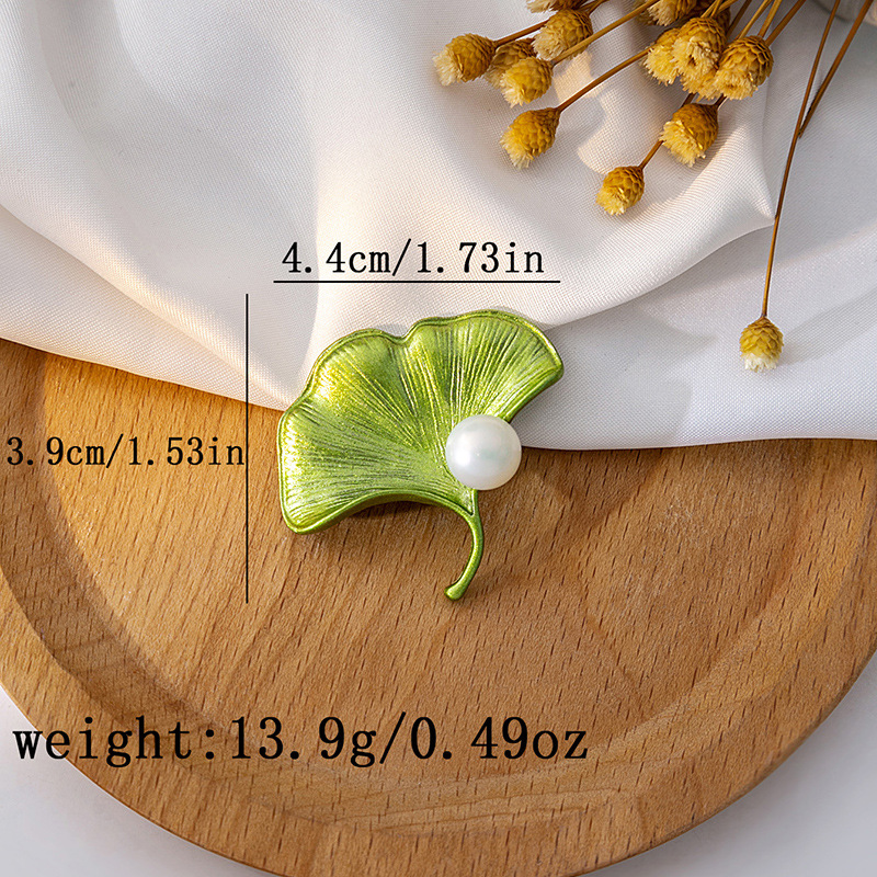 19g Weight Brooches Classification Vintage Style Pastoral Pin Leaf Alloy Plating Women's Brooches