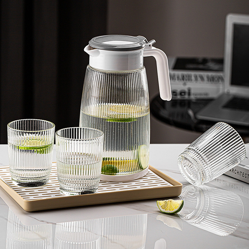 3daf9fe73140507f3c3e799493218d