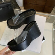 网红外穿透明坡跟拖鞋女2025夏季爆款小个子厚底显瘦仙女风一字拖