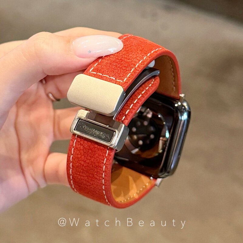 Soft Matte Leather Magnetic Buckle Apple Watch Strap Suitable for Apple Watch10S89Iwatch11 Soft Matte Leather Magnetic Buckle Apple Watch Strap Suitable for Apple Watch10S89Iwatch11