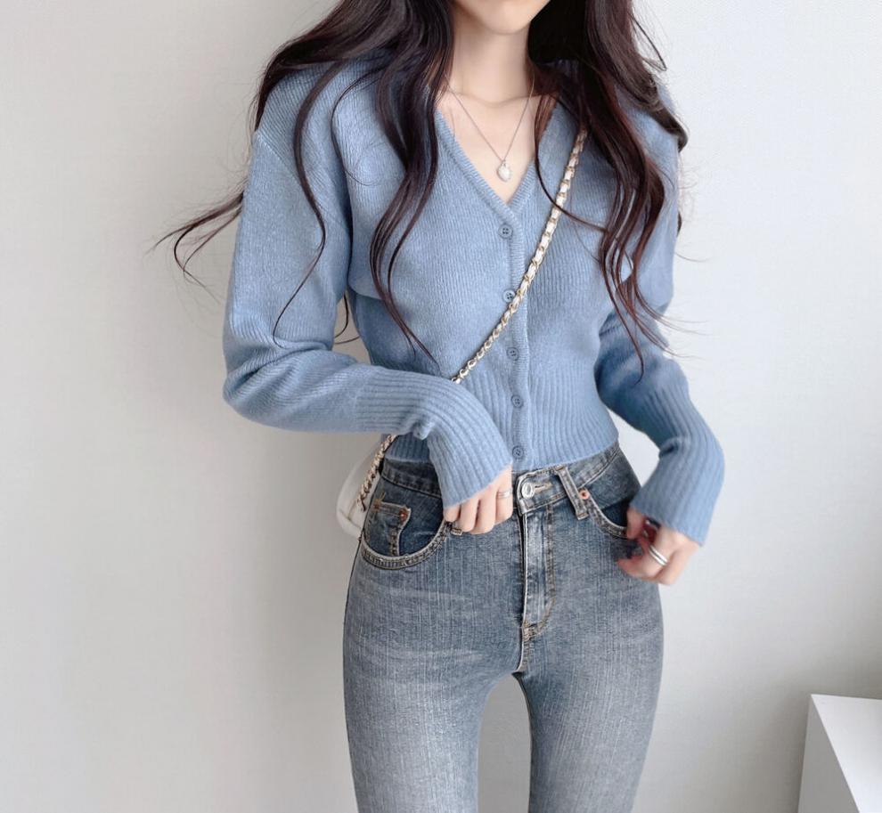 Giacca cardigan lavorata a maglia con scollo a V in stile coreano da donna autunno e inverno con temperamento tinta unita versatile top maglione corto sottile a maniche lunghe_voghion.com