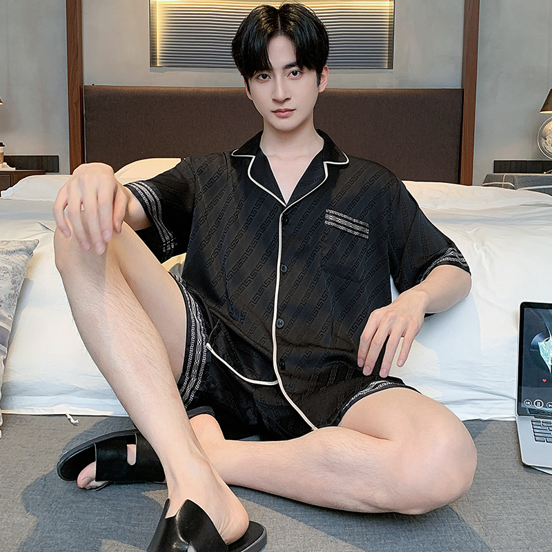 77762A# 사선 블랙