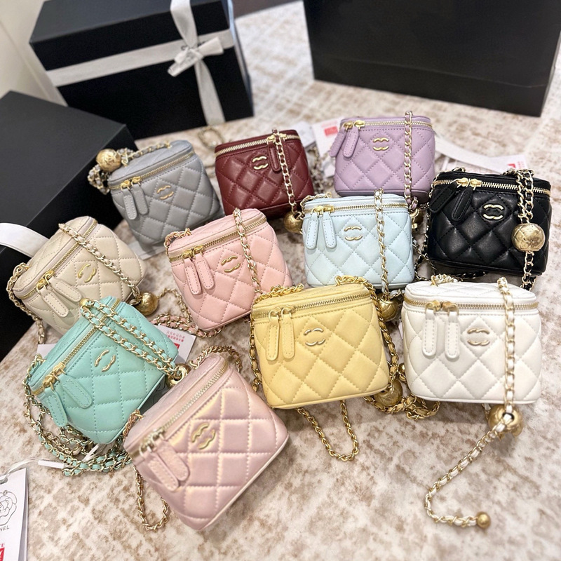 2026 new collection: small, chic gold ball-shaped box bag, mini handbag, diamond-patterned chain bag, shoulder bag, crossbody bag for women