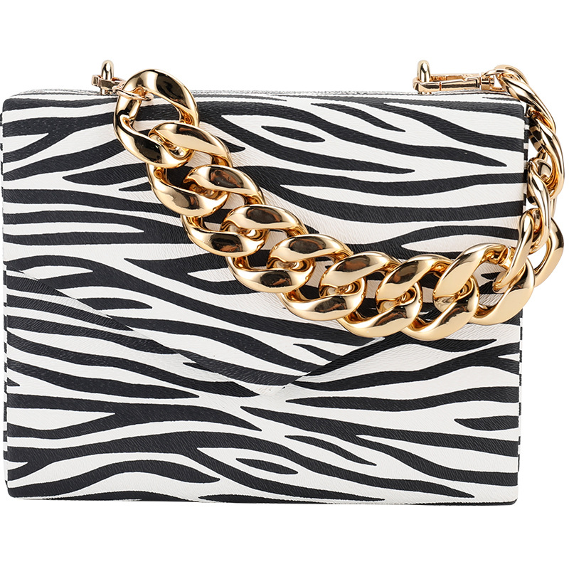 Nuevo patrón de cebra noche bolsa de banquete axilas pu moda todo fósforo de las mujeres hombro portátil crossbody bolsa de cadena para las mujeres