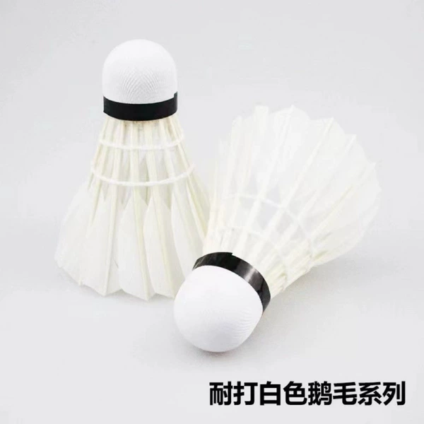 12 pretend to play white feathers and goose feather balls